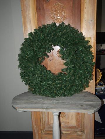 Grote kerst krans beschikbaar voor biedingen