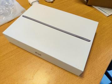 Originele (lege) doos Ipad Air 9th gen - 64GB  A2602 	19-6 beschikbaar voor biedingen