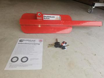 DoubleLock Buffalo Red Aanhangerslot beschikbaar voor biedingen