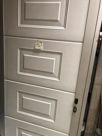 Casette deur zijdeur cassette woodgrain profilering  beschikbaar voor biedingen