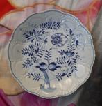 Vintage porseleinen Zwiebelmuster stijl bord, Ophalen of Verzenden, Zo goed als nieuw, Porselein, Bord(en)