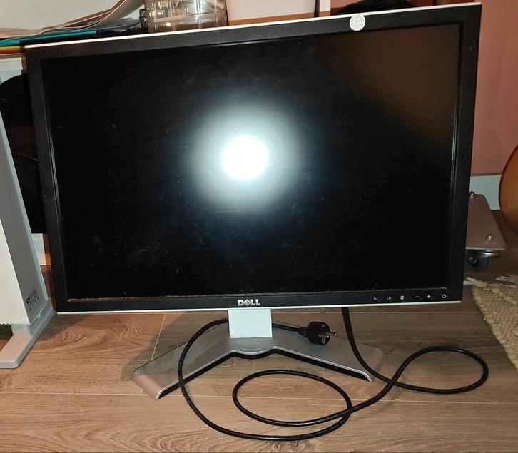 Dell monitor, Computers en Software, Monitoren, Gebruikt, 60 Hz of minder, DVI, HDMI, VGA, Ophalen