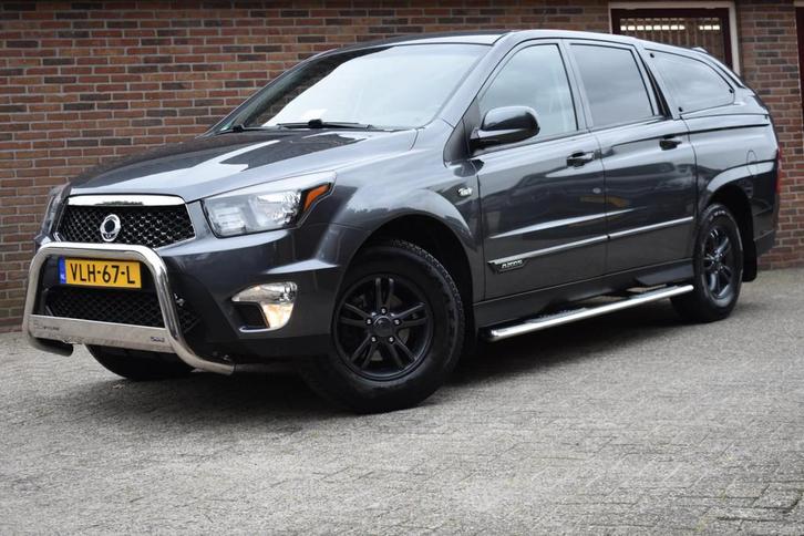 SsangYong Actyon Sports 2.0D Crystal '15 Leder Cruise Clima, Auto's, SsangYong, Bedrijf, Te koop, Actyon Sports, ABS, Airbags