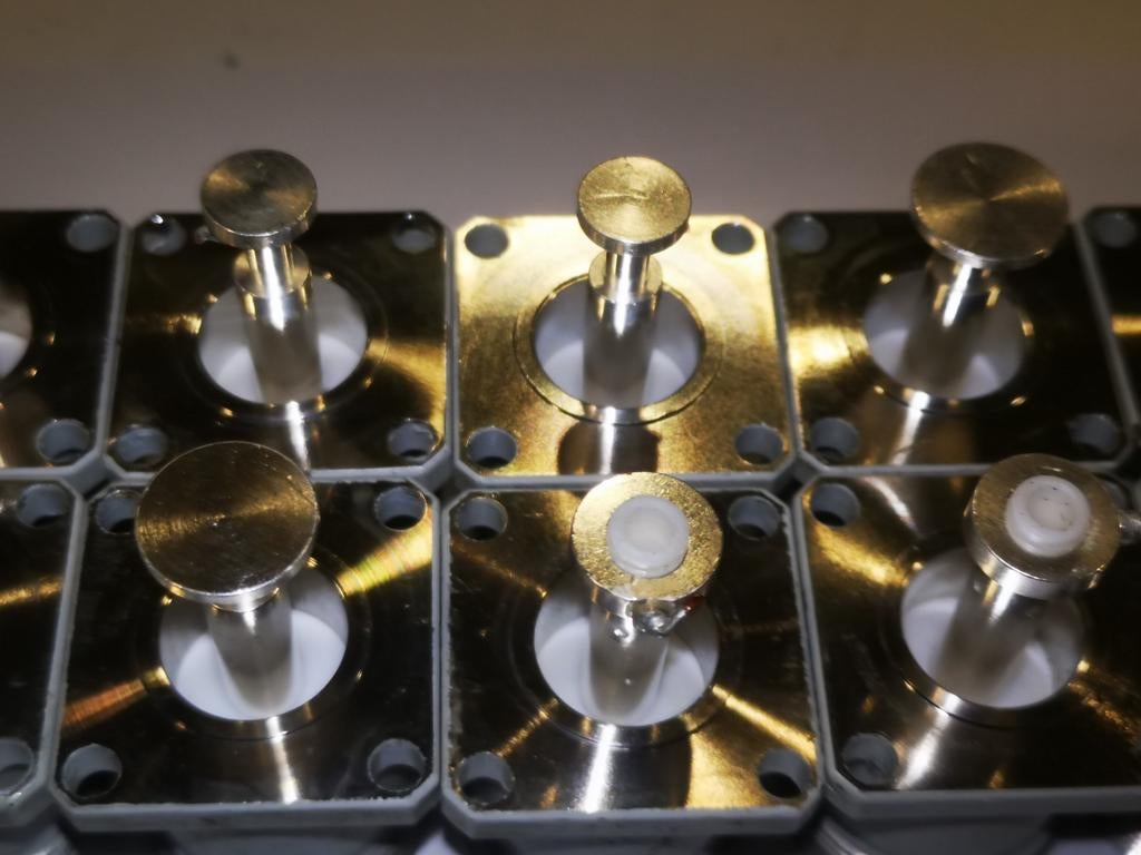 7/16 chassis female high power, Telecommunicatie, Antennes en Masten, Ophalen of Verzenden, Nieuw, Antenne