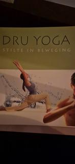 Dru Yoga - Stilte in Beweging, Ophalen, Gelezen