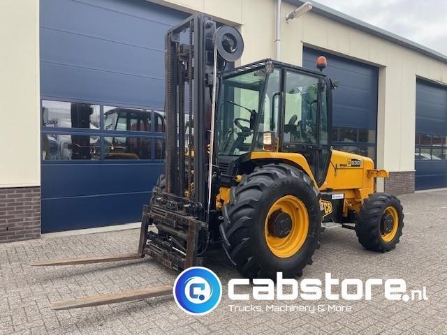 JCB 930 Off-Road forklift - Ruwterrein heftruck -Bouwjaar 20, Zakelijke goederen, Machines en Bouw | Heftrucks en Intern transport