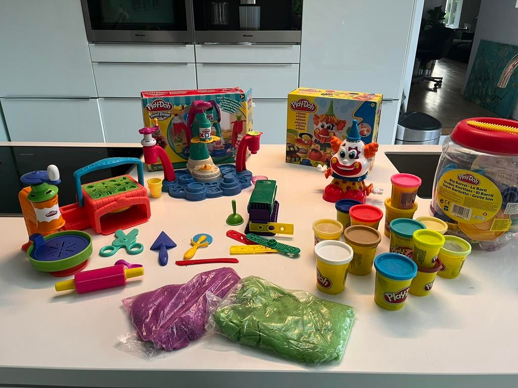 Play Doh pakket, Hobby en Vrije tijd, Knutselen, Ophalen, Gebruikt