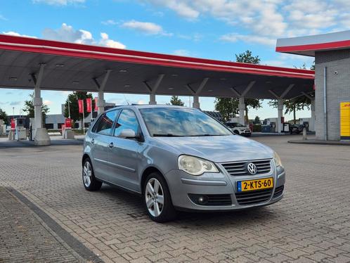 Volkswagen Polo 1.4 101pk, Auto's, Volkswagen, Particulier, Benzine, Hatchback, Geïmporteerd, Zilver of Grijs, Ophalen