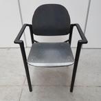 4x houten kantine stoelen / stapelstoelen met stalen frame, Ophalen, Kunststof, Gebruikt, Vier