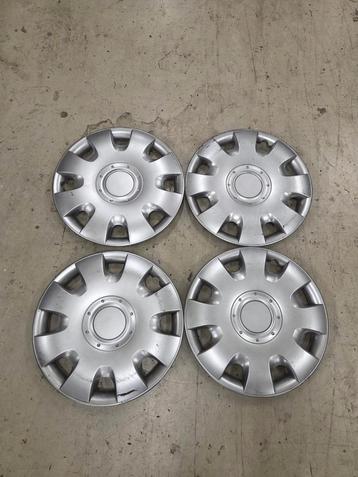 16 inch wieldoppen  beschikbaar voor biedingen