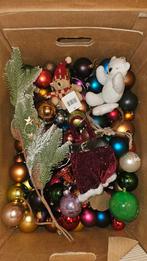Plastic ballen en diversen voor een prachtige bonte boom!, Diversen, Kerst, Ophalen