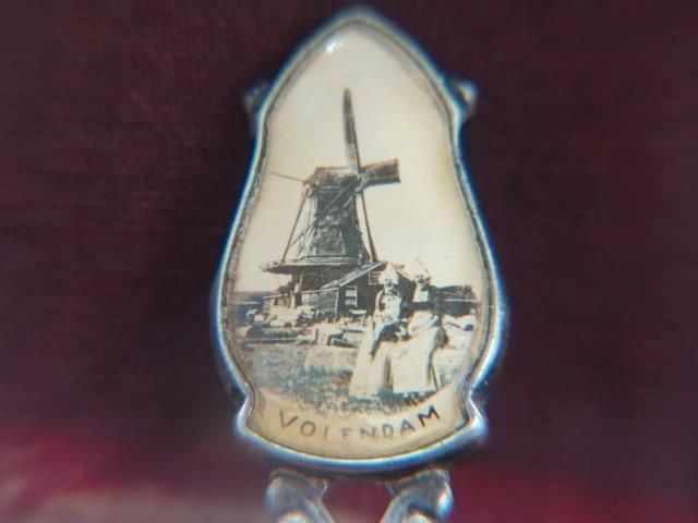 Lepeltje: Volendam Molen fotoschild, Antiek en Kunst, Antiek | Bestek, Ophalen of Verzenden