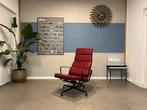 Vitra | Eames | EA 222 Lounge Chair | Rood Leder | 1x, Huis en Inrichting, Fauteuils, Vitra, 100 tot 125 cm, Ophalen of Verzenden