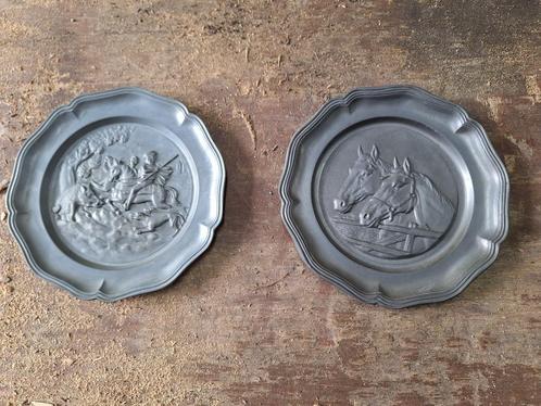 2x tinnen bord met opdruk, Antiek en Kunst, Antiek | Tin, Ophalen of Verzenden