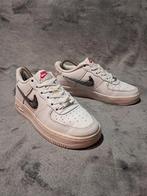 Nike Air Force 1 Jelly Swoosh - Black Glitter Size 36,5, Kleding | Dames, Wit, Nike, Ophalen of Verzenden, Sneakers of Gympen