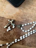 Vintage Franse rozenkrans met leren etui, Ophalen of Verzenden