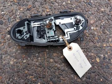 Toyota Aygo ('05-'14) Achterlicht Fitting Links beschikbaar voor biedingen