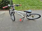 B’TWIN Rockrider 300 kinderfiets / MTB – 24 inch – goede sta, Fietsen en Brommers, Ophalen of Verzenden, Zo goed als nieuw, Aluminium