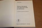 Nieuwe Therapieën — Oliën & Edelstenen [1999], Boeken, Ophalen of Verzenden, Zo goed als nieuw, Achtergrond en Informatie