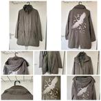 Groene jas met kraanvogel 44, Kleding | Dames, Maat 42/44 (L), Ophalen of Verzenden, Zo goed als nieuw, MS Mode