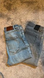 Spijkerbroek mt 25 2 stuks, Kleding | Dames, Spijkerbroeken en Jeans, Ophalen of Verzenden, Zo goed als nieuw, Blauw, W27 (confectie 34) of kleiner