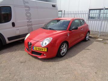 Alfa Romeo MiTo 1.4 Turbo 114KW 2008 Rood ( motor schade )  beschikbaar voor biedingen