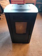 Pelletkachel Artel Julia next 8kW + aszuiger, Ophalen, Gebruikt, Overige brandstoffen, Pelletkachel