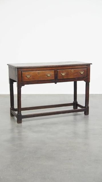 Antiek Engels eikenhouten dressoir uit eind 18e eeuw beschikbaar voor biedingen