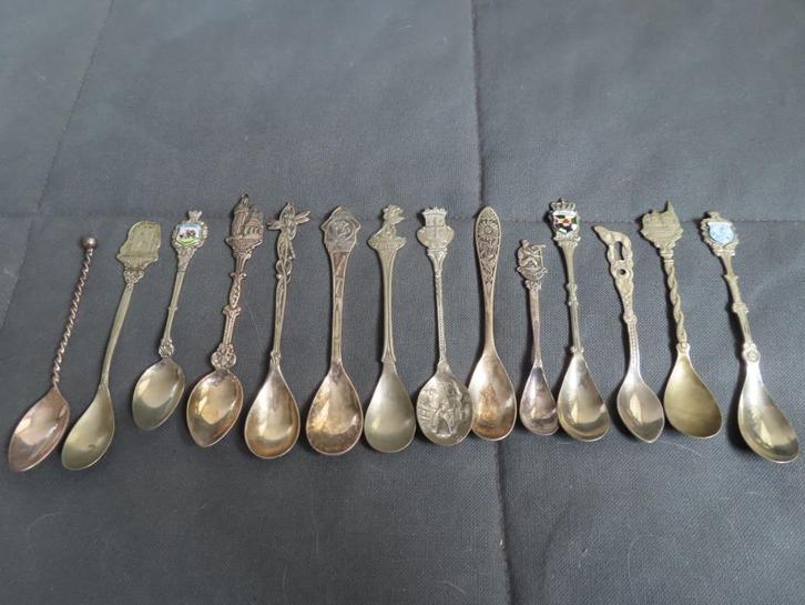 Lepeltjes 13 verzilverde, Antiek en Kunst, Antiek | Bestek, Ophalen of Verzenden