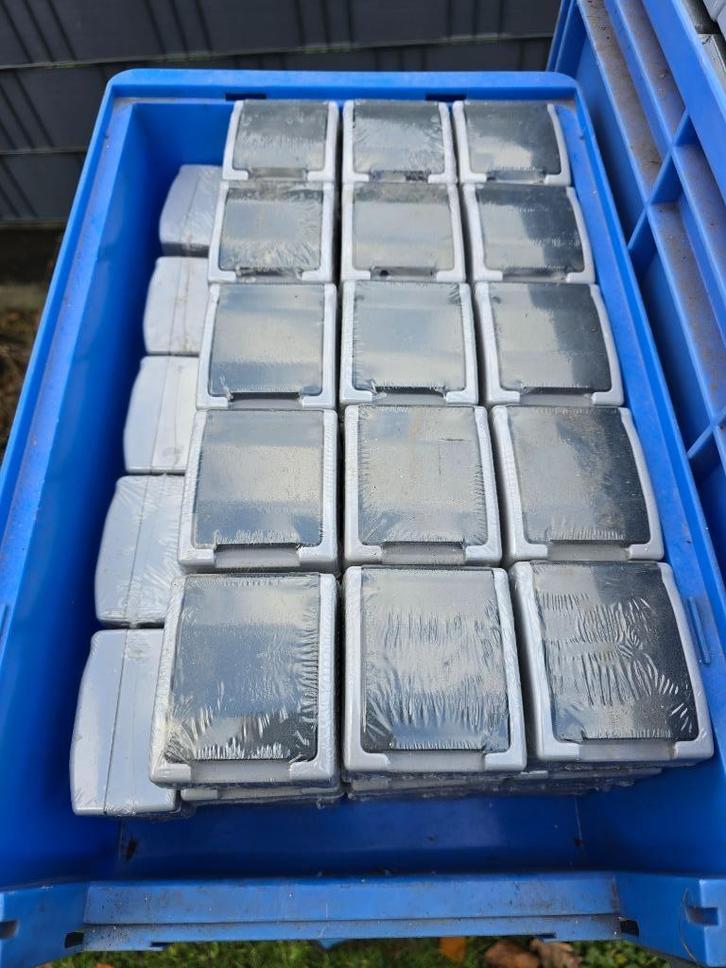 Stopcontact Opbouw, IP44, spatwaterdicht, Doe-het-zelf en Verbouw, Elektra en Kabels, Nieuw, Stopcontact, Ophalen of Verzenden