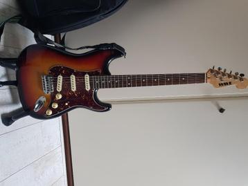 Electrische gitaar model stratocaster beschikbaar voor biedingen