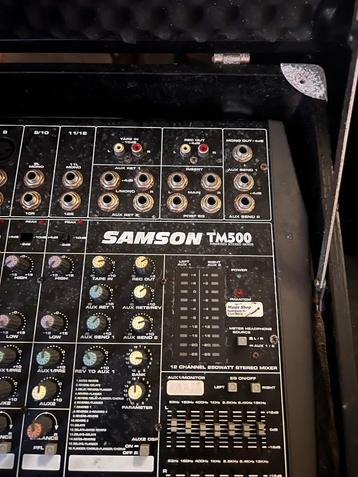 Samson TM500 Powered Mixer – In koffer  beschikbaar voor biedingen
