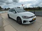Volkswagen golf GTI 300PK, 65 €/maand, Zwart, 4 cilinders, Wit