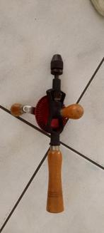 Antieke handboor met houten handvat, Ophalen of Verzenden, Gebruikt