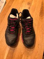 Kunstgras schoenen - Maat 39.5 Asics gel-peake gs zgan, Ophalen of Verzenden, Zo goed als nieuw, Zwart, Sportschoenen