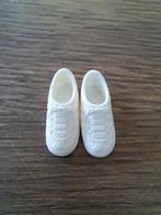 Barbie sneakers 90s, Verzamelen, Poppen, Ophalen of Verzenden, Zo goed als nieuw