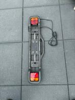 Spinder Hawk kentekenverlichting uit de 2-de generatie., Auto diversen, Fietsendragers, Verzenden, 2 fietsen, Gebruikt, Trekhaakdrager