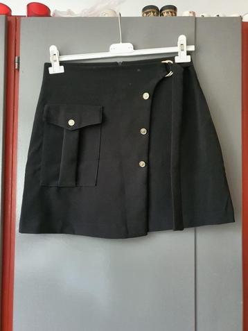 Nieuw met Prijskaartje! Zwart Rinascimento Rokje Maat S  beschikbaar voor biedingen