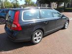 Volvo V70 2.0 D3 163PK Momentum TREKHAAK+LEER+XENON, Euro 5, Gebruikt, 179 €/maand, 1984 cc