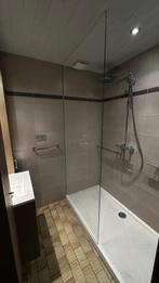 Badkamer zelf af te breken, Huis en Inrichting, Ophalen, Zo goed als nieuw, Met douche