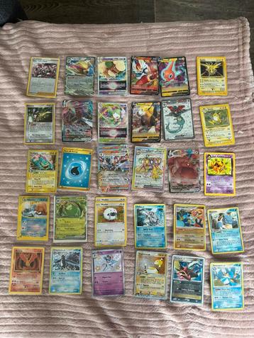 Pokemon kaarten hitjes  beschikbaar voor biedingen