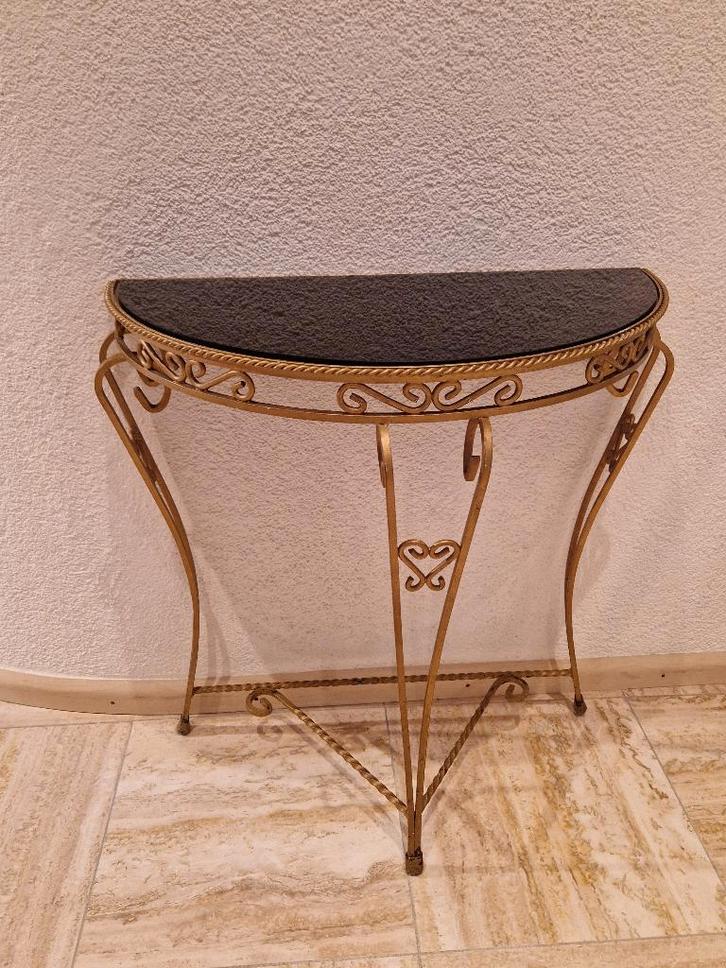halfronde sidetable goudkl smeedijzeren frame zwart blad, Huis en Inrichting, Tafels | Sidetables, Gebruikt, 25 tot 50 cm, 100 tot 150 cm