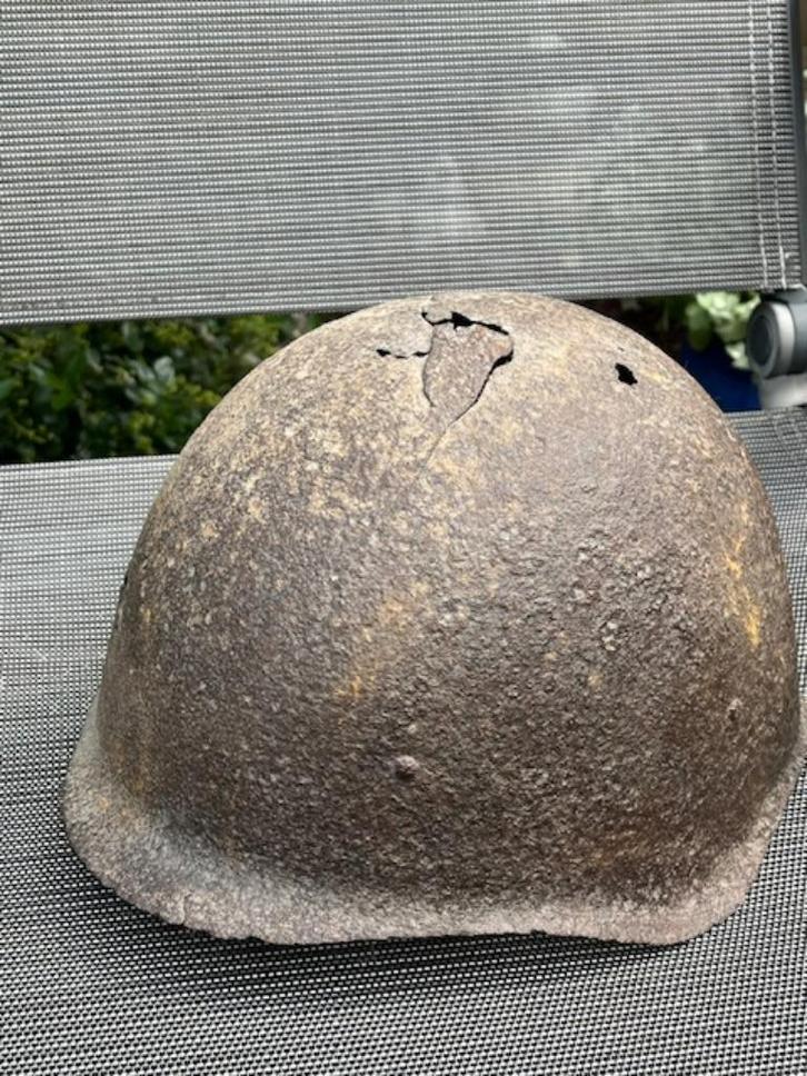 WW-2 Russische staalhelm, bodemvondst, Verzamelen, Militaria | Tweede Wereldoorlog, Landmacht, Helm of Baret, Overige gebieden