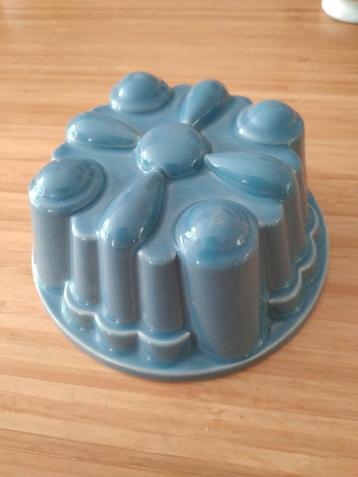 pudding vorm Regout kleinste maat in zeldzaam blauw. beschikbaar voor biedingen
