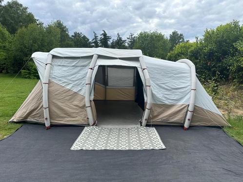 Te huur: quechua 6.3 opblaastent, 6 pers, fresh en black, Caravans en Kamperen, Tenten, tot en met 6, Zo goed als nieuw, Ophalen