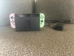 Nintendo switch met extra set controllers en accesoires, Spelcomputers en Games, Spelcomputers | Nintendo Switch, Ophalen, Gebruikt