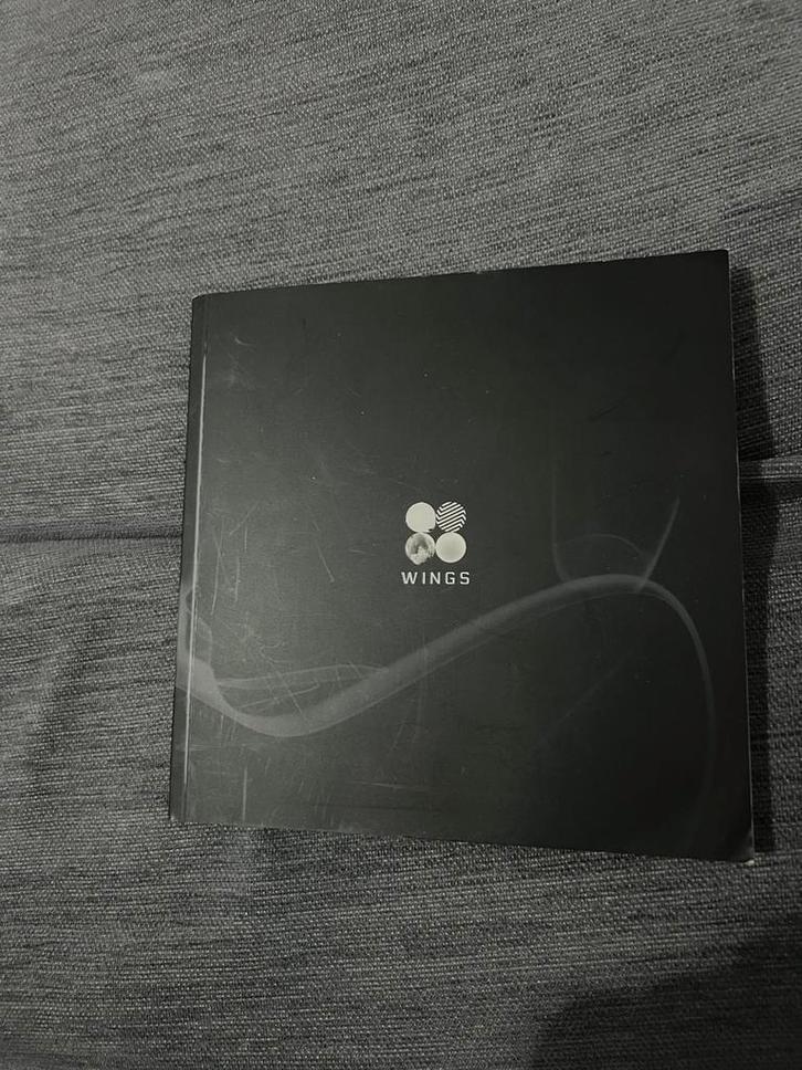 Bts album, Verzamelen, Muziek, Artiesten en Beroemdheden, Zo goed als nieuw, Cd of Plaat, Ophalen of Verzenden
