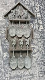 Vintage houten lepelrek met tinnen lepels, Antiek en Kunst, Antiek | Tin, Ophalen