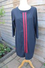 Jurk zwart/ rood Studio Anneloes mt L travelstof Vast AANBIE, Kleding | Dames, Studio Anneloes, Zwart, Maat 42/44 (L), Ophalen of Verzenden