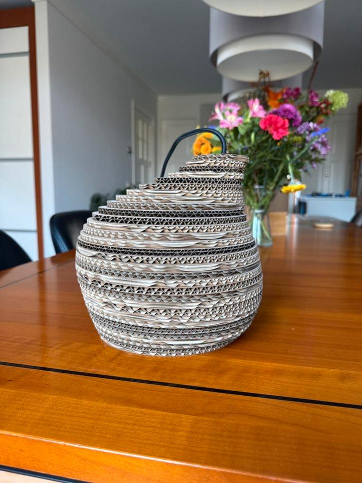 Graypants Hive - Design hanglamp - Karton - Lichtbruin, Huis en Inrichting, Lampen | Hanglampen, Zo goed als nieuw, Minder dan 50 cm